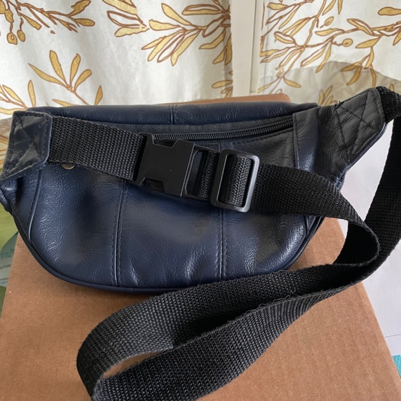 A.P.C. Leather Fanny Pack - Picture 7 of 8